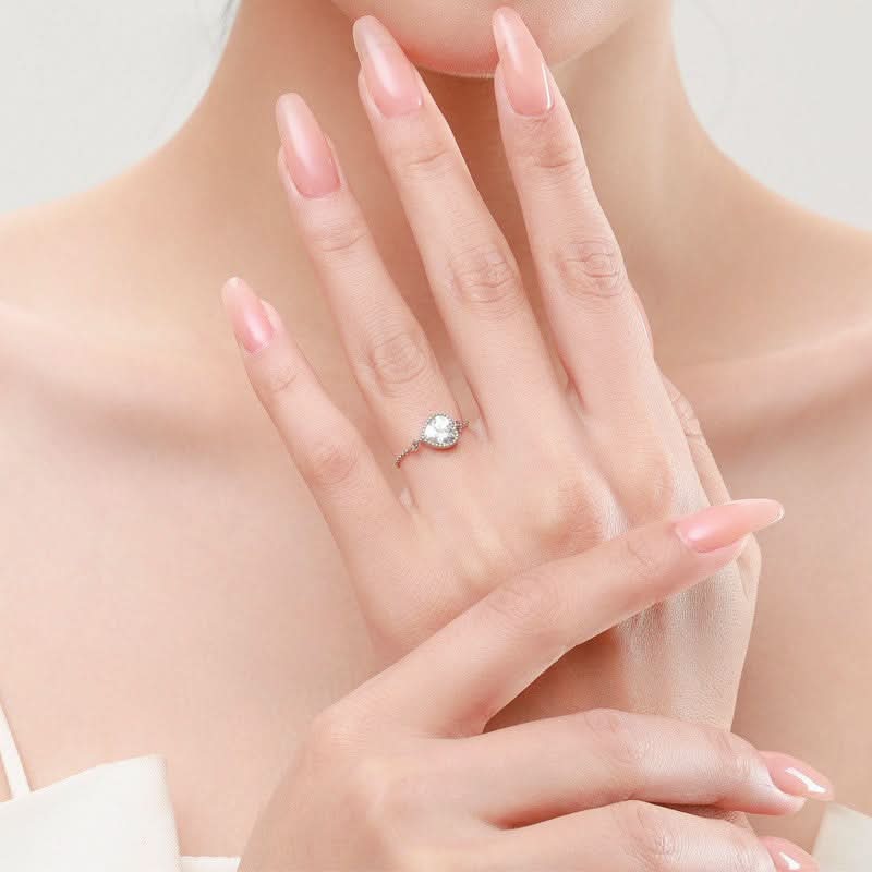 Austere Beauty Chain Ring - ShopLorca