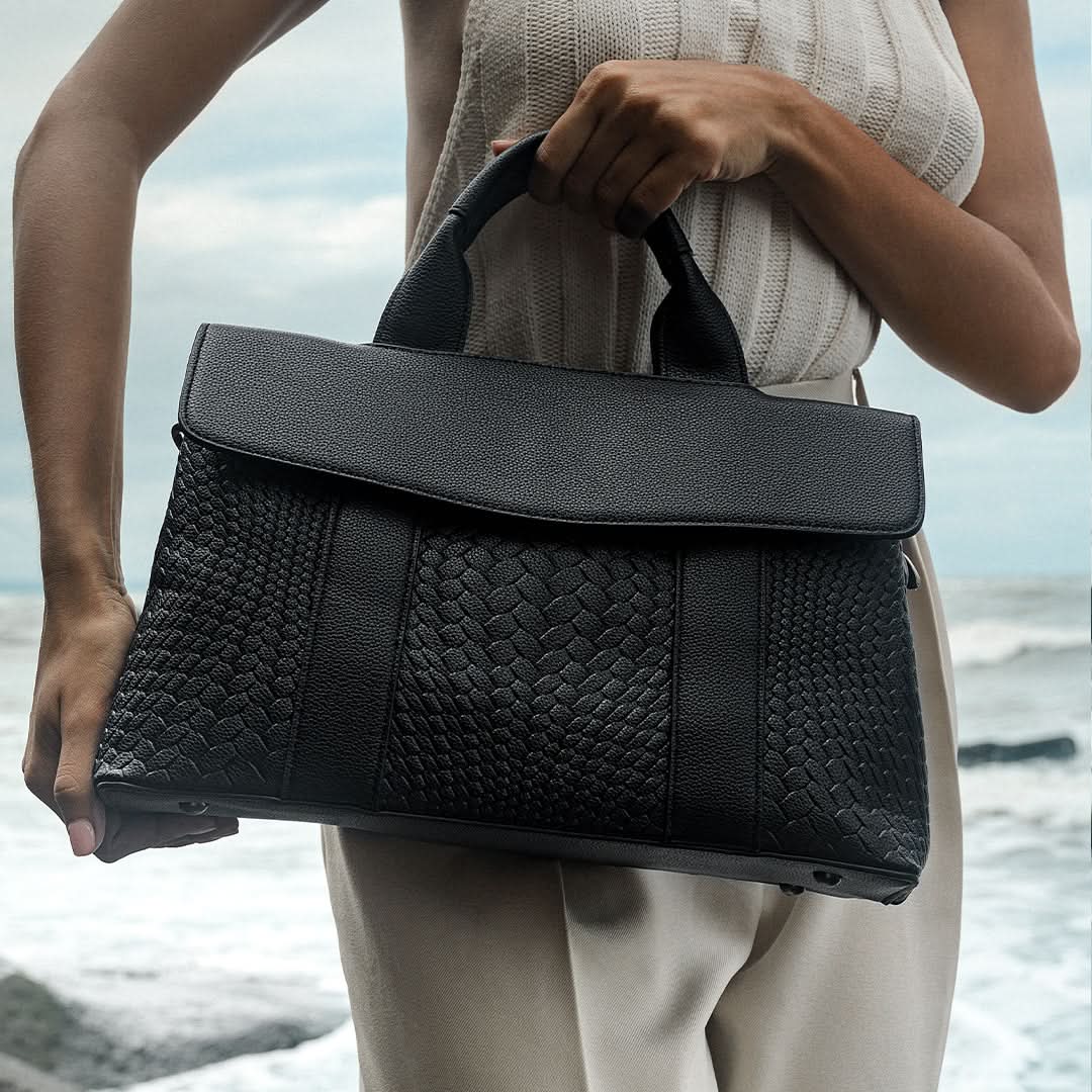 Brittany Everyday Medium Tote Bag - ShopLorca