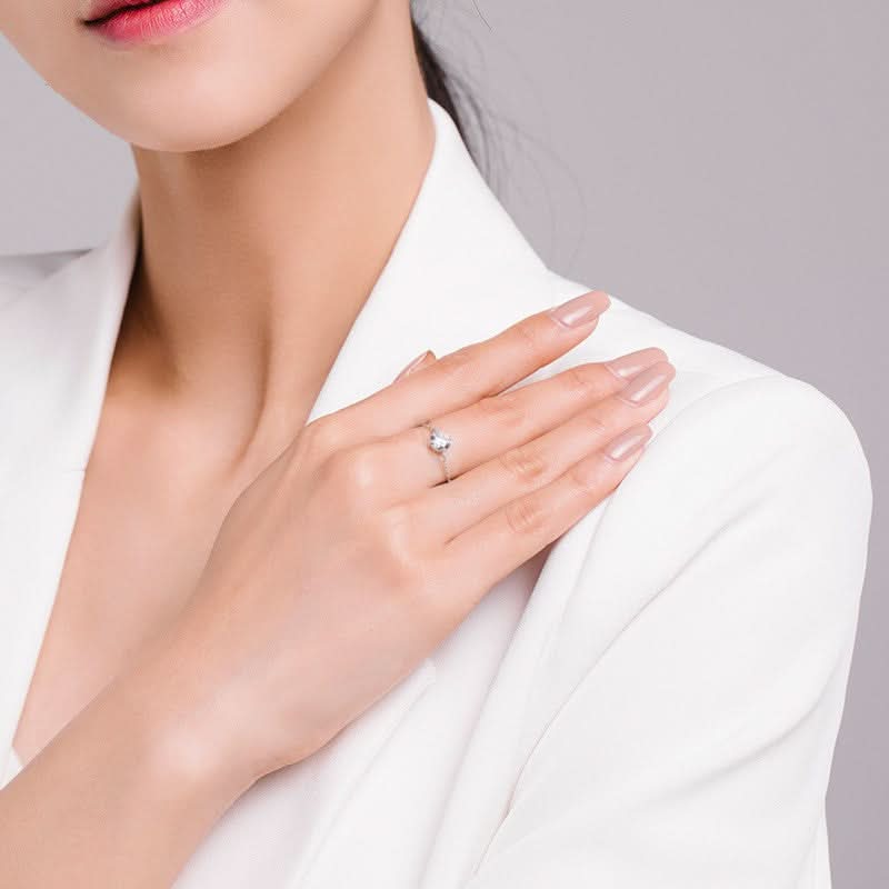 Lavish Droplet Chain Ring - ShopLorca