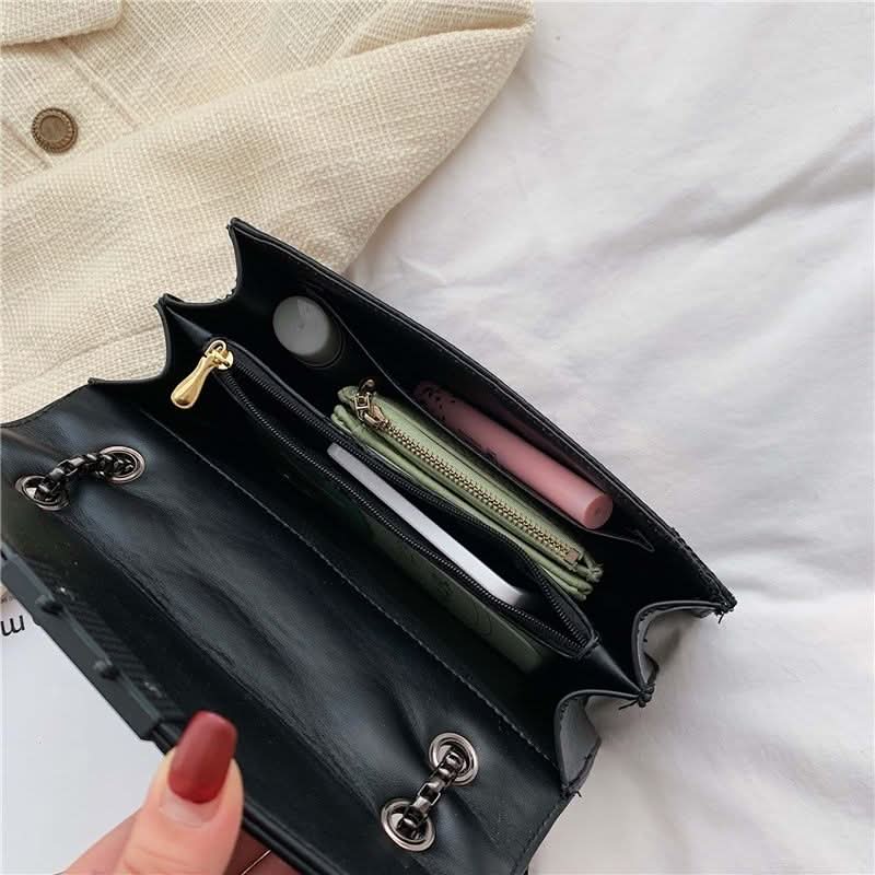 Modish Quilted Shoulder Bag - ShopLorca