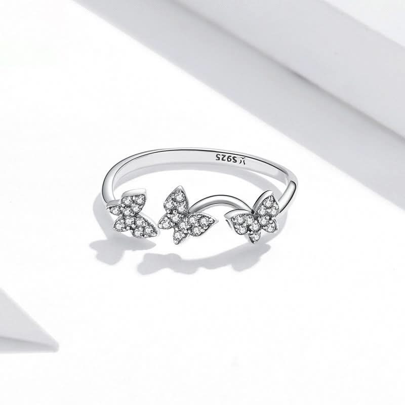 Playful Butterfly Ring - ShopLorca